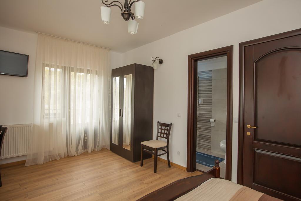 Pensiunea Aurora Otel Racova Dış mekan fotoğraf