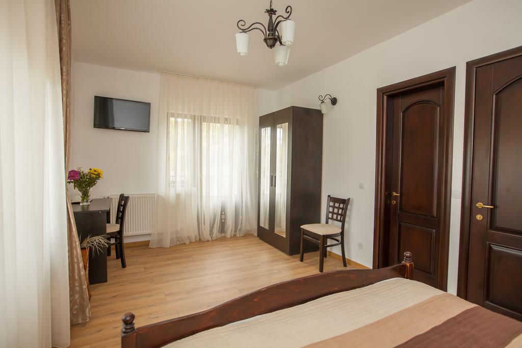 Pensiunea Aurora Otel Racova Dış mekan fotoğraf