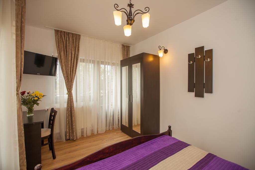 Pensiunea Aurora Otel Racova Dış mekan fotoğraf