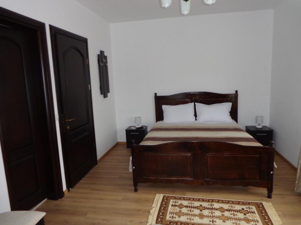Pensiunea Aurora Otel Racova Dış mekan fotoğraf